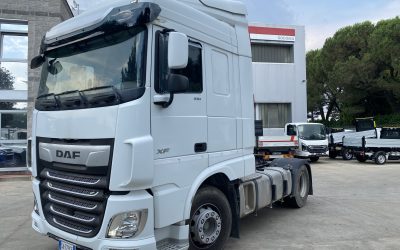 DAF XF 530 trattore ADR